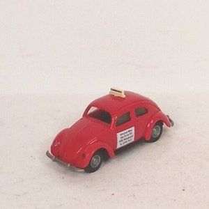 Praline Volkswagon Beetle 1200 Fahrschule VW Diecast 1:87 Scale Vintage Germany